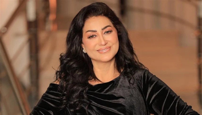 وفاء عامر تتحرك قضائياً ضد اتهامات "بنت مبارك