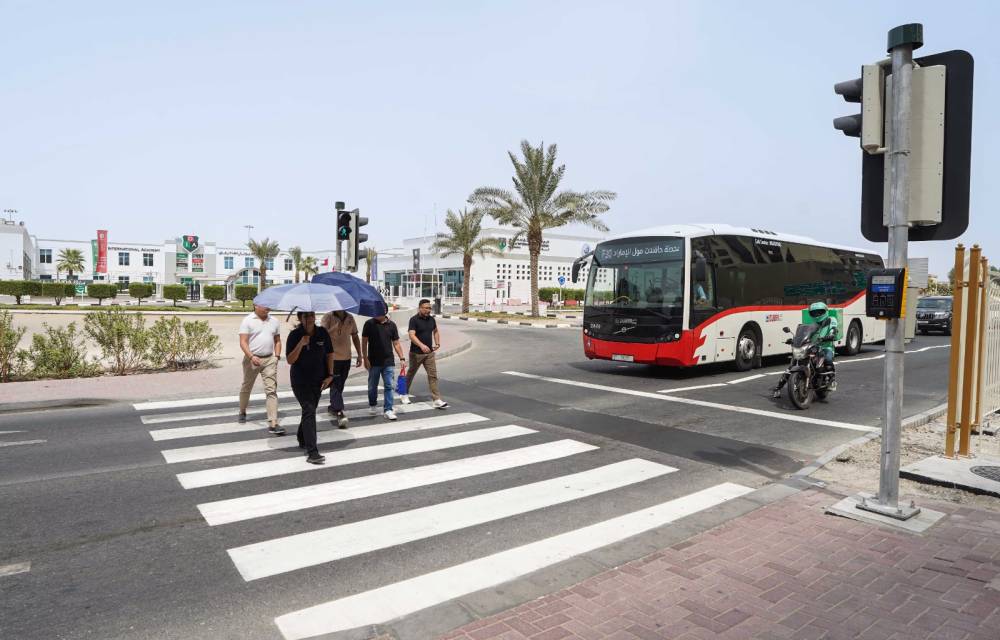 «طرق دبي» تنفذ حزمة من التحسينات المرورية في المناطق المدرسية