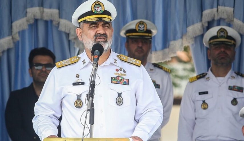 قائد بحرية الجيش الإيراني: سنستهدف حاملة الطائرات الأمريكية “لينكولن” فور دخولها مرمى صواريخنا