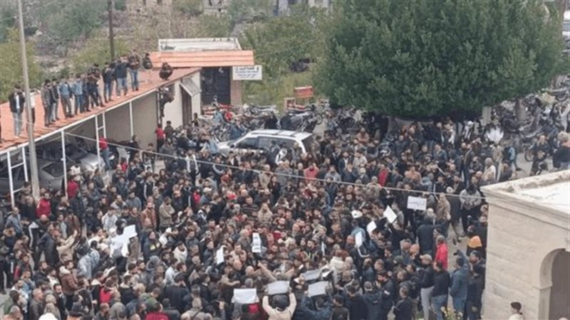 الرئيس الشرع يدعو السوريين للنزول إلى الشوارع احتفالًا بذكری سقوط النظام السابق