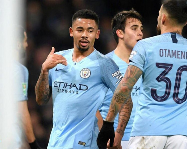 كأس الاتحاد الإنجليزي: مواجهة نارية في الدور نصف النهائي