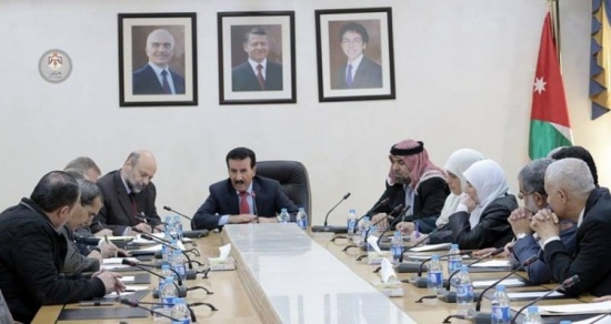 كتلة الاصلاح تطالب الحكومة بإعادة النظر بتعديلات المناهج
