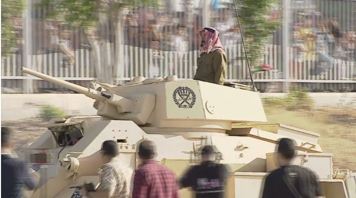متحف الدبابات الملكي استقبل أكثر من 6 آلاف شخص في ساحاته الداخلية
