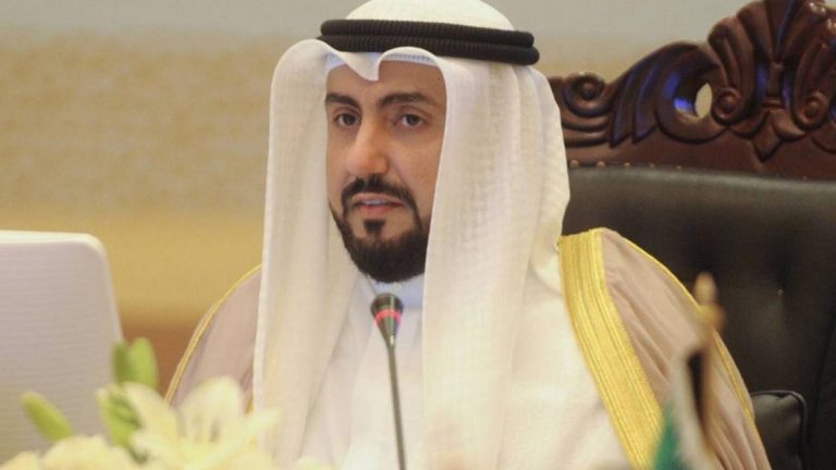 وزير الصحة الكويتي: ”أزمة كورونا ستطول حتى العام المقبل