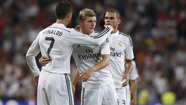 ريال مدريد يتوج بجائزة افضل نادي أوروبي لعام 2014