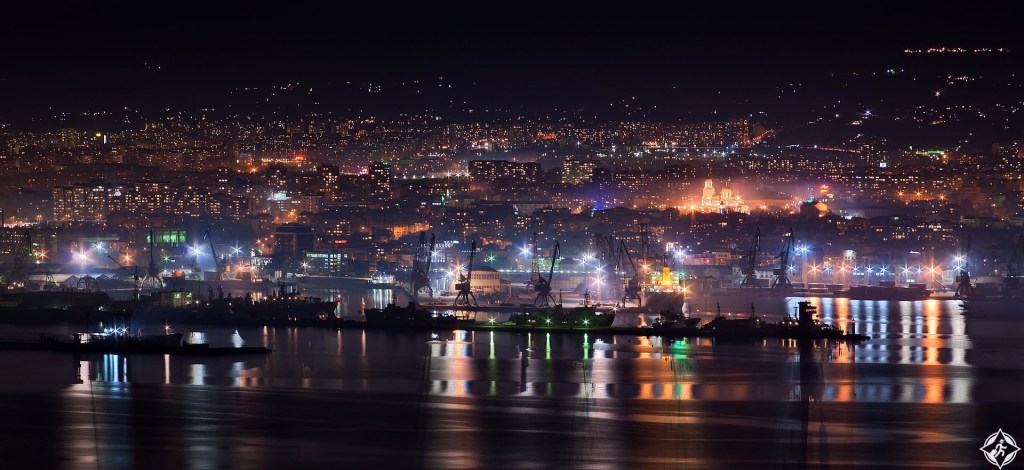بالصور  .. فارنا عروس السياحة الصيفية في بلغاريا