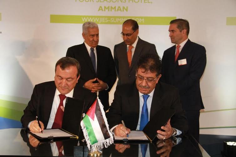وقعّت مجموعة ماس القابضة للطاقة اتفاقية شراء الطاقة مع "الكهرباء الأردنية" لمحطة طاقة الرياحب طاقة 100 ميغا واط