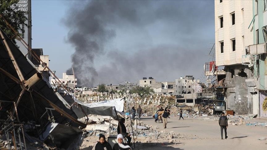  غزة ..  سكان بيت حانون محاصرون لليوم الخامس دون طعام أو مياه
