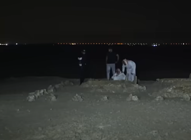 الكاميرا الخفيه: مقلب المقبرة 