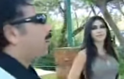 بالفيديو  ..  كاميرا خفية بالممثلة السورية مديحة
