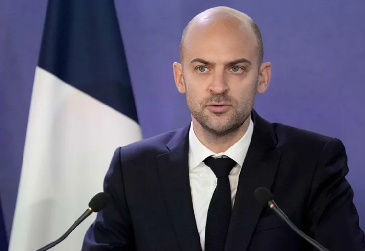 فرنسا تطلب اجتماعا طارئا لمجلس الأمن بشأن لبنان