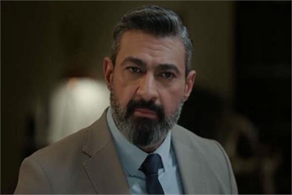 ياسر جلال : زوجتي «عكازي» فى الحياة