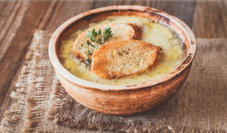 شوربة البصل الفرنسية
