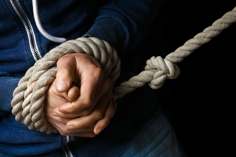 الإمارات ..  جهود نوعية في مكافحة الاتجار بالبشر