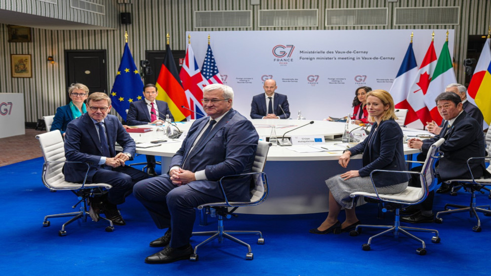 وزراء مجموعة السبع يدعون لوقف الهجمات ضد المدنيين في حرب إيران