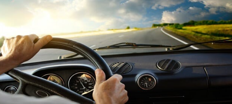 تعرف على التصرف الصحيح حال توقف السيارة بشكل مفاجئ أثناء القيادة