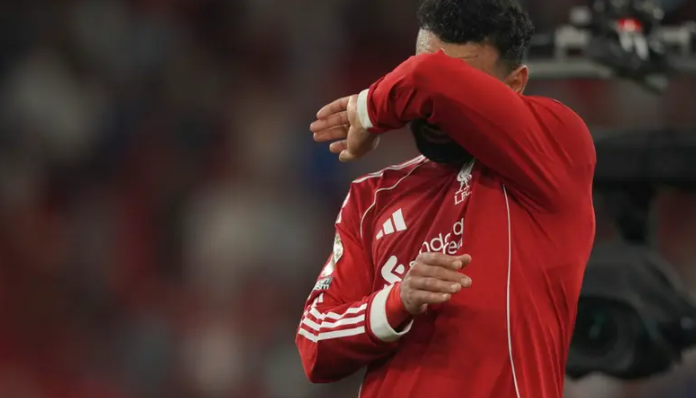 مدرب ليفربول: "العاطفة" سبب بكاء صلاح أمام بورنموث