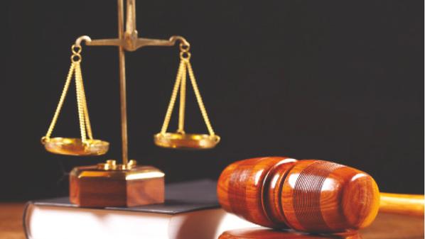 ترفيعات قضائية واسعة - (اسماء)