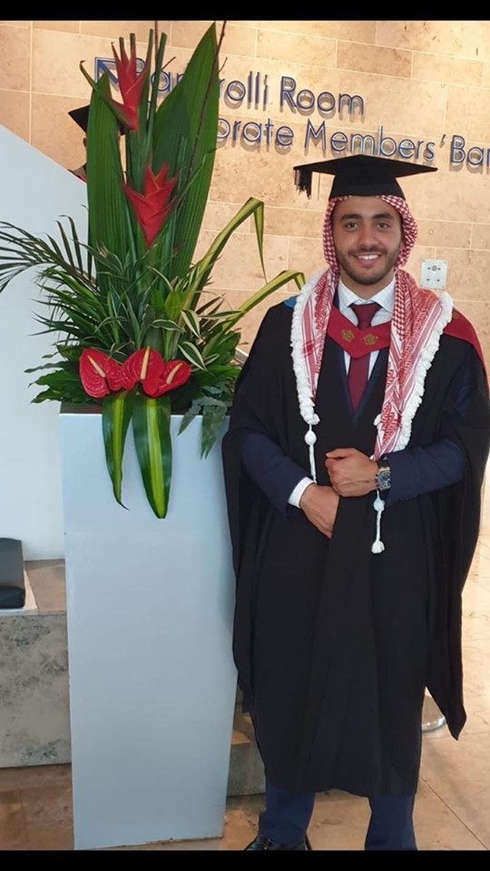 يوسف رائد الخلايله يحصل على مرتبة الشرف بتخصص " التمويل والمحاسبة "