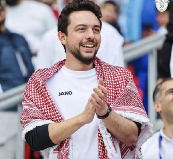 ولي العهد: "مبارك للأردن ..  النشامى لنصف نهائي كأس العرب"