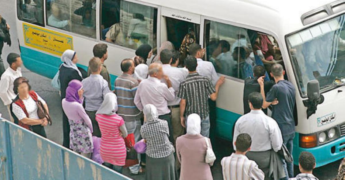 عزايزة: 93% من قطاع النقل يعود إلى الملكية الفردية