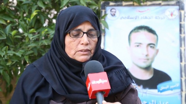 بالفيديو .. والدة أسير بغزة تروي تفاصيل تعرضها للإهانة من قبل حازان