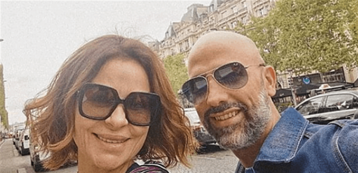 بسبب "التجاعيد" ..  كارول سماحة تتعرّض للتنمر وفنان يدعمها: كل تجعيدة بتسوى مية امرأة متصنعة