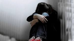 انا يتيمه الام وما عندي خوات الا اخت من ابوي وهي بتكرهني 