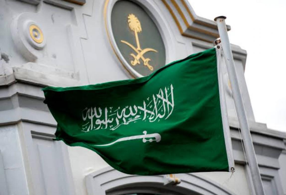 السعودية: الحياة تسير بشكل طبيعي ورفع مستوى التأهب لا يعني القلق