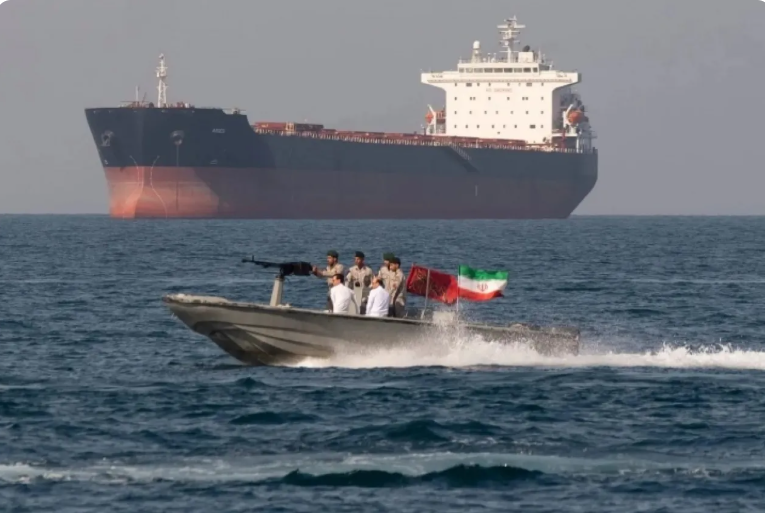 سي إن إن: وفد إيران رفض مطلب فتح مضيق هرمز