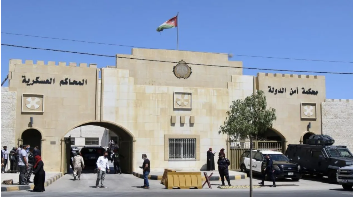  رئيس محكمة أمن دولة أسبق: أحكام الإعدام تلوح في الأفق لـ16 ضالعًا بمخططات إرهابية