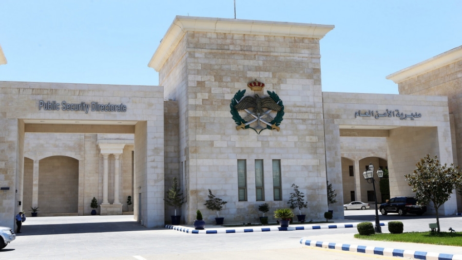 القبض على مطلوب خطر ومسلح ومتهم بقضية قتل وقعت قبل أشهر في الشونة الجنوبية 