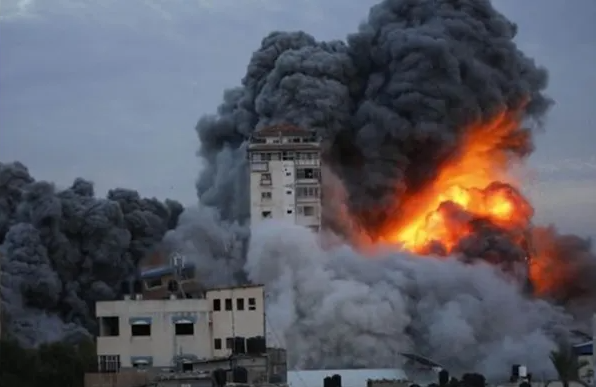 انفجارات قوية في منطقة غلاف غزة