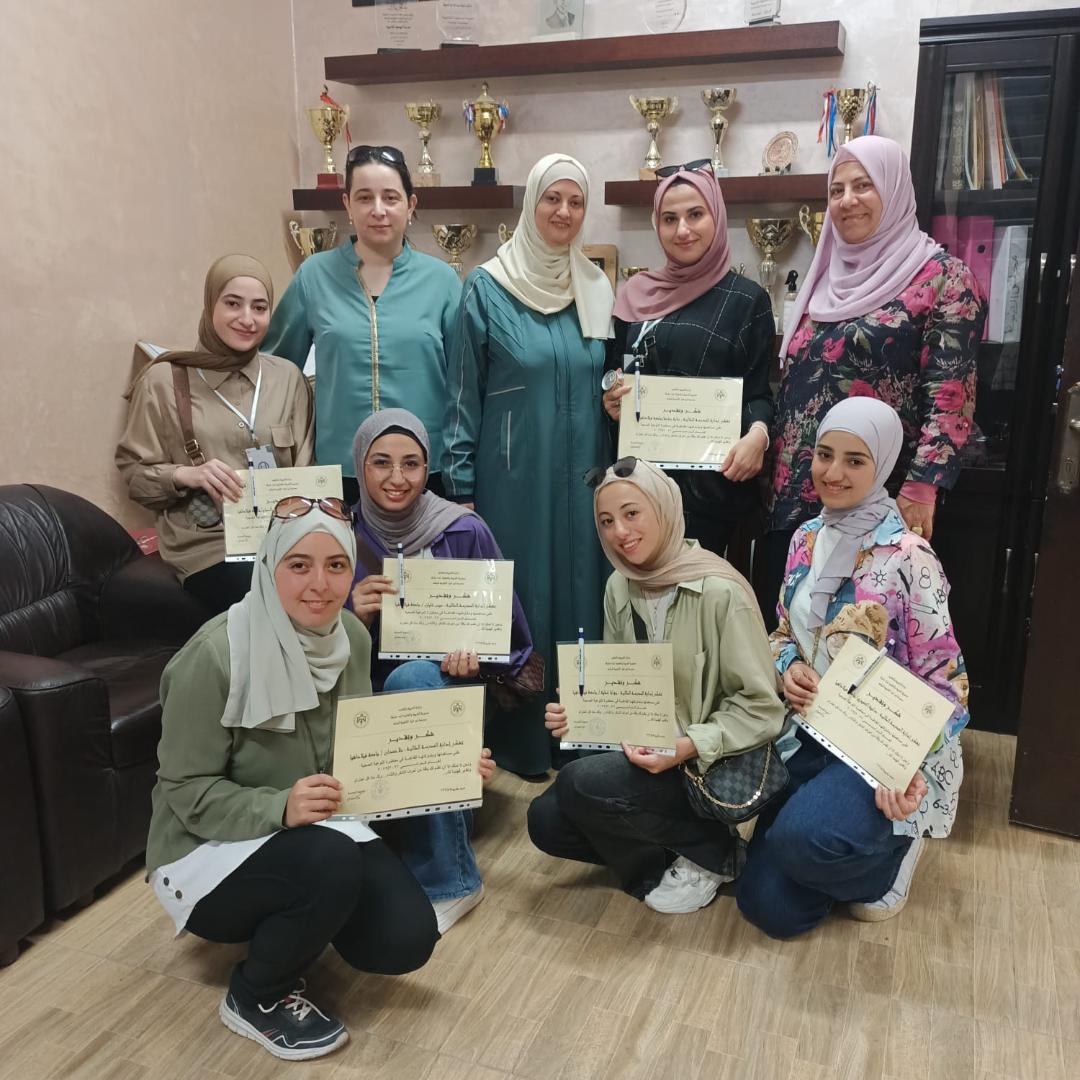 زيارة قسم التغذية السريرية والحميات في فيلادلفيا مدرسة أبو عليا الثانوية للبنات
