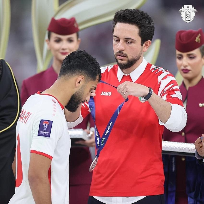 ولي العهد ينشر فيديو لأهداف التعمري
