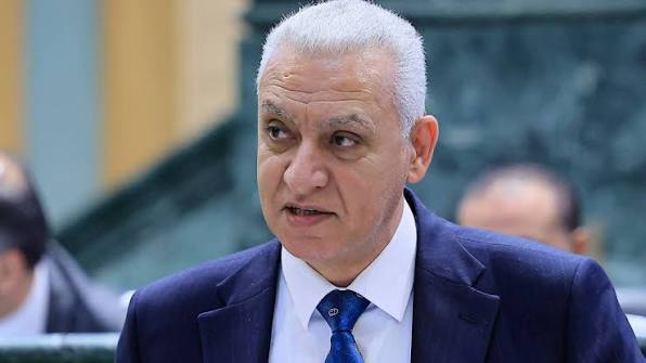 العموش ينتقد غياب الوزراء عن جلسة النواب: هذه الحكومة لا تحترم نواب الشعب