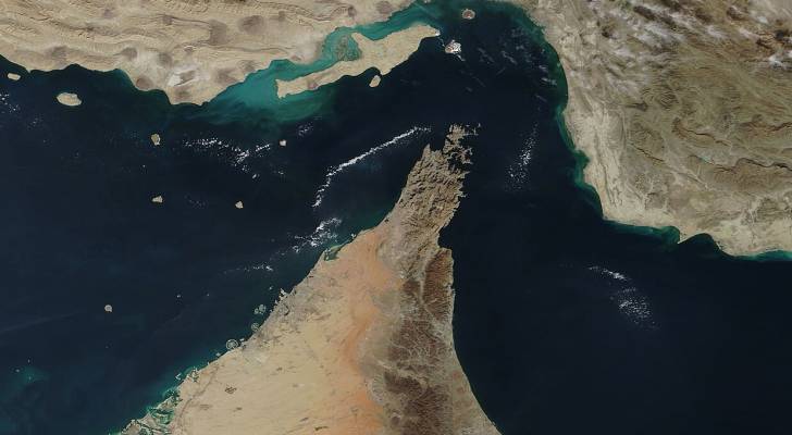 تفاصيل الاتفاق الإيراني العماني حول إدارة مسارات الملاحة في مضيق هرمز