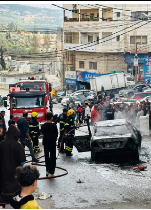 بالفيديو ..  احتراق مركبة بالكامل على طريق قلعة عجلون دون إصابات