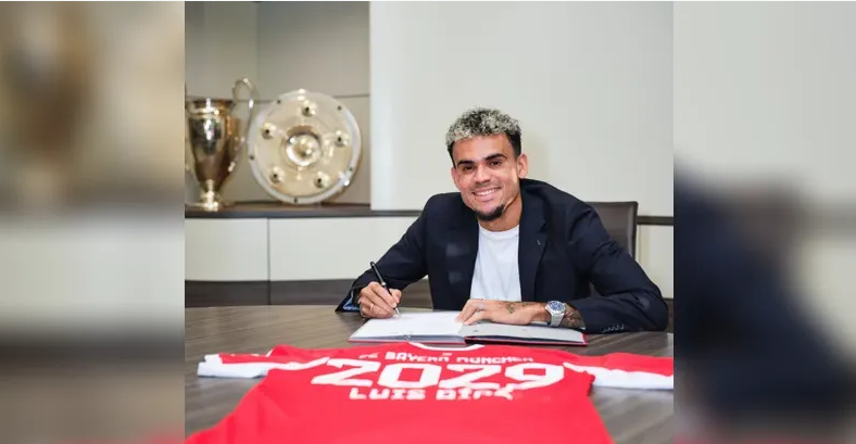 بايرن ميونيخ يعلن رسميا ضم لويس دياز من ليفربول
