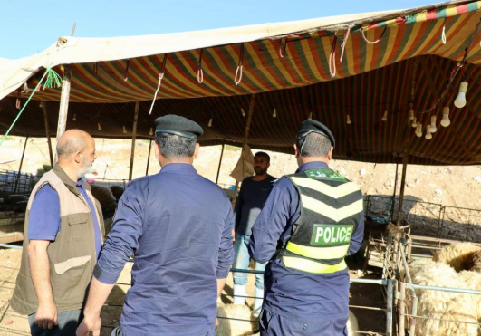 الأمن العام يباشر بتنفيذ الخطة الأمنية والمرورية والبيئية لعيد الأضحى المبارك 
