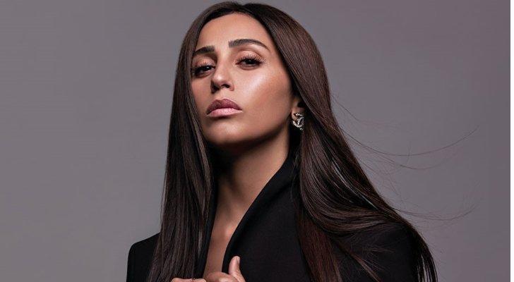 فيديو جديد يوثق تحدي دينا الشربيني لعمرو دياب