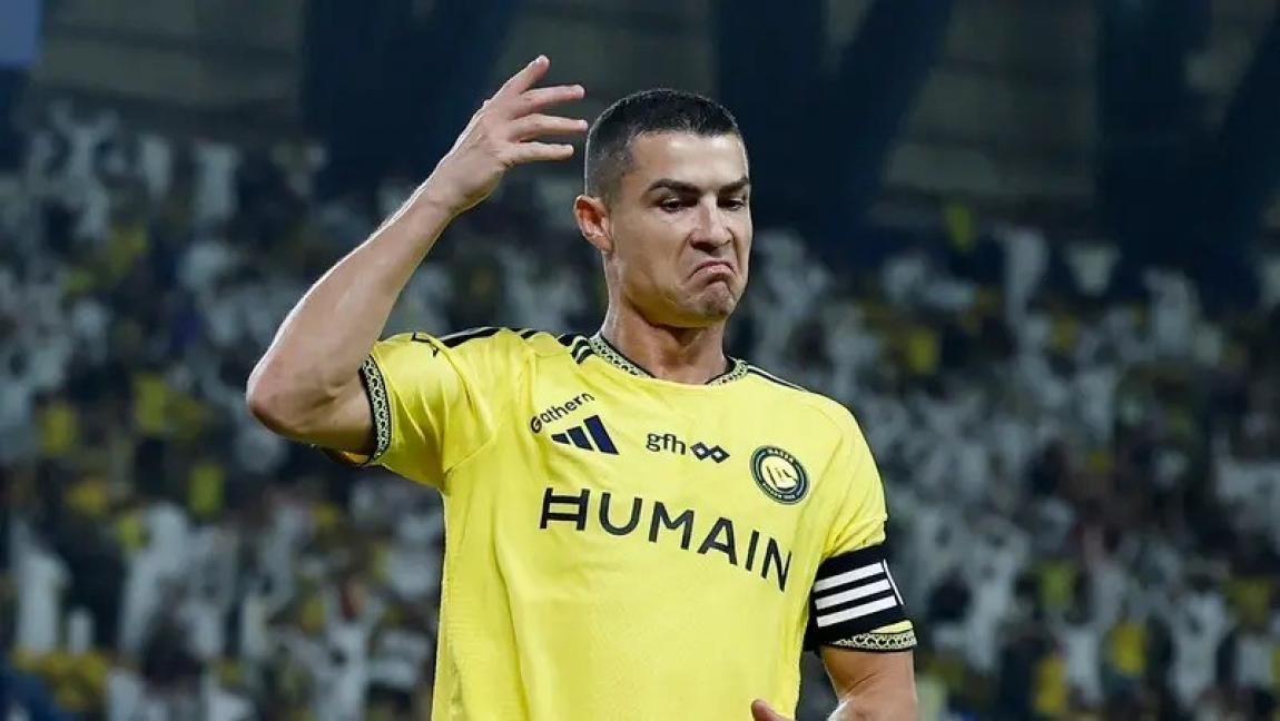 رونالدو: أنا الأكثر تكاملاً والأعظم في التاريخ  ..  ومن يقول غير ذلك كاذب