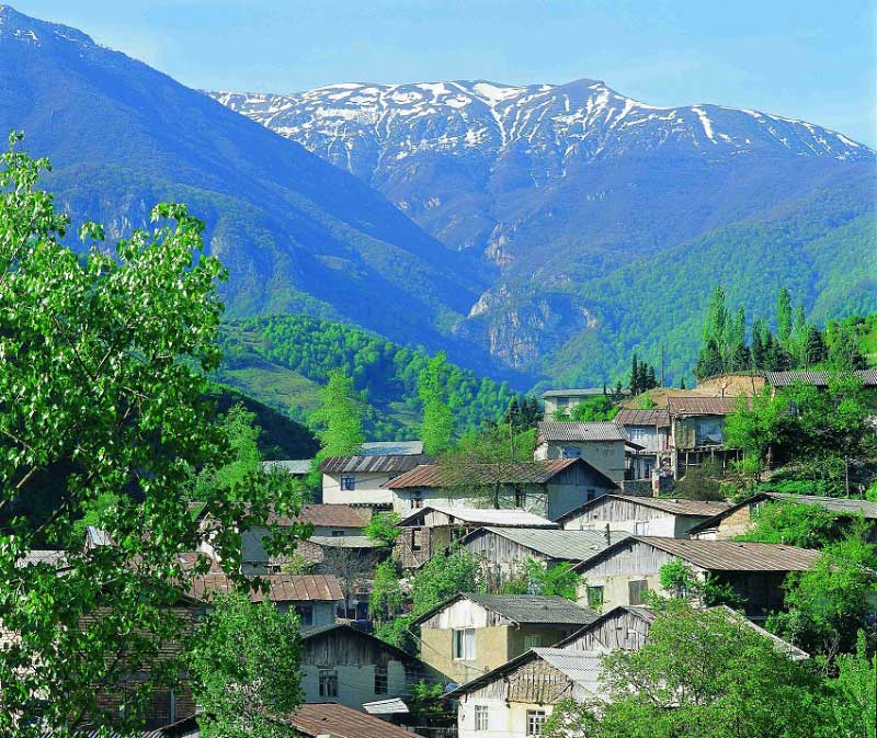 بالصور ..  جمال السياحة في شمال إيران