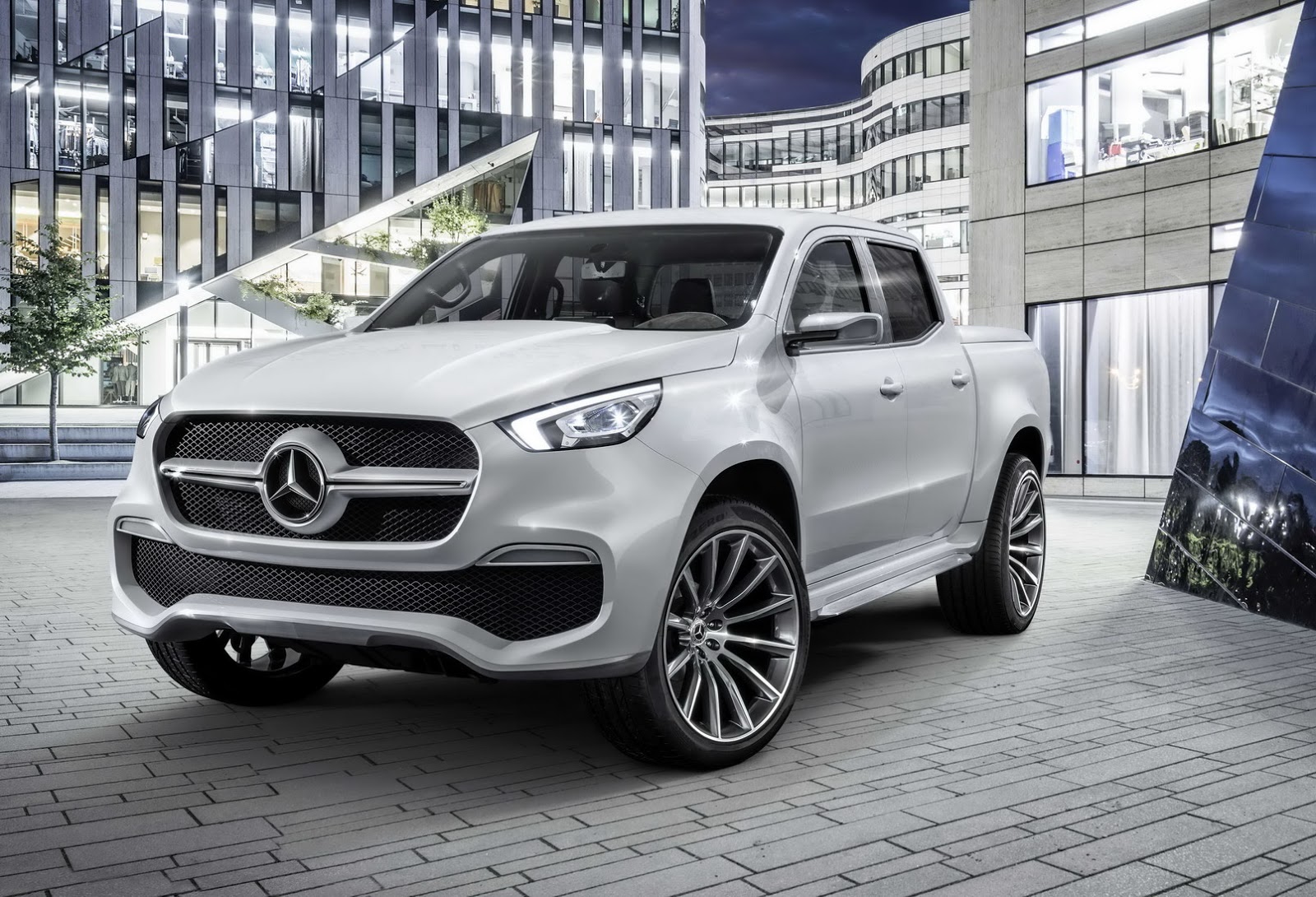  بالصور  ..  مرسيدس بنز تكشف الستار عن X-Class بيك أب كونسيبت Mercedes-Benz