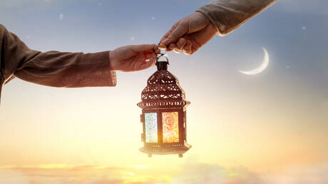 الدول أعلنت عيد الفطر الأحد وأخرى الاثنين