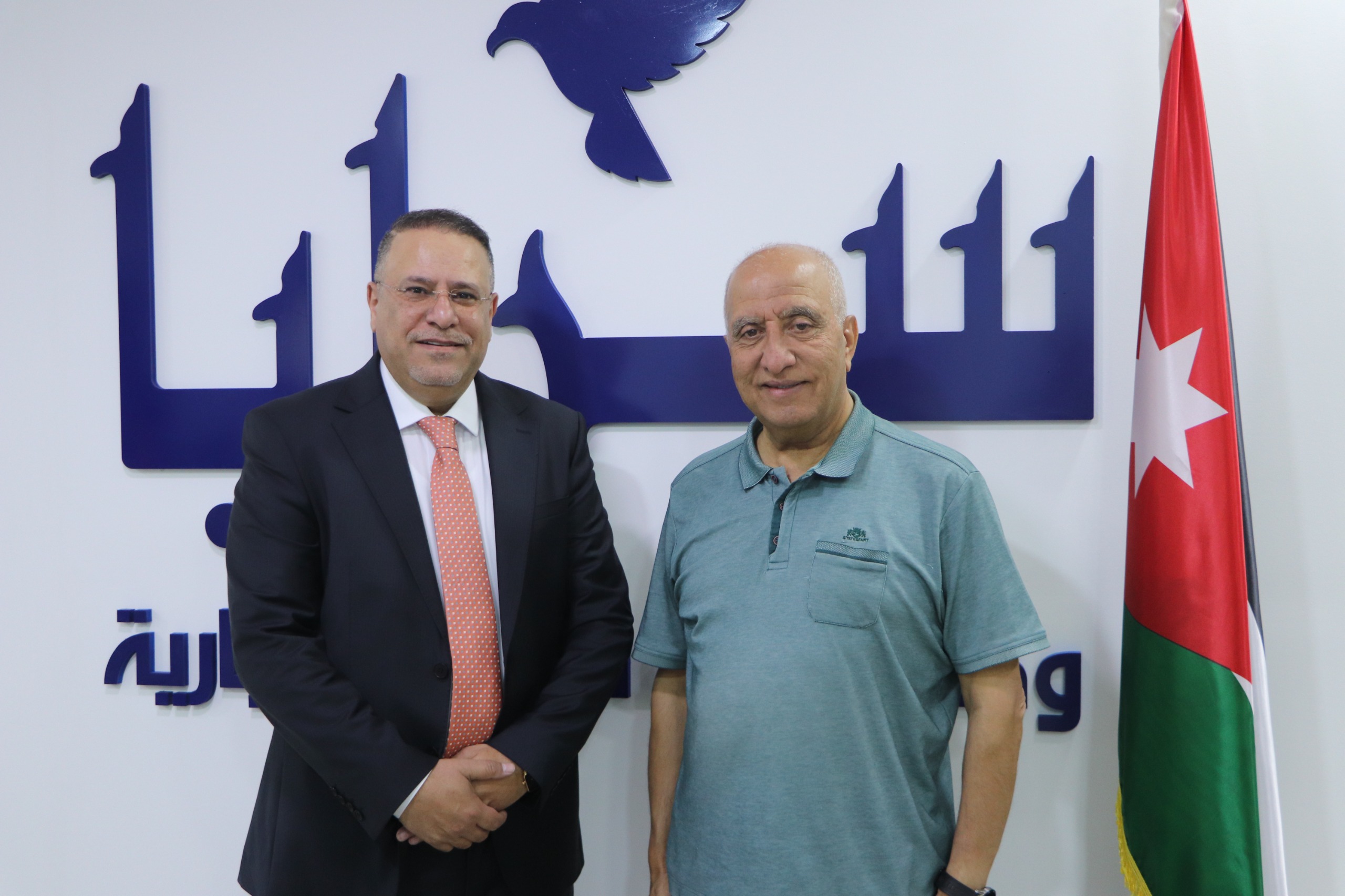رئيس الجامعة الاردنية الاسبق الدكتور اخليف الطراونة  يزور مكاتب "سرايا"