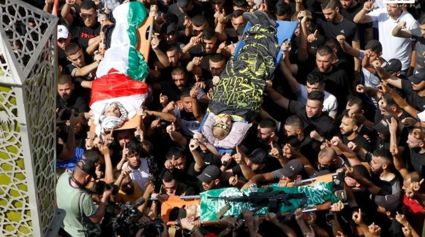 تشييع حاشد لشهداء جنين الـ4 وهتافات تطالب بالانتقام