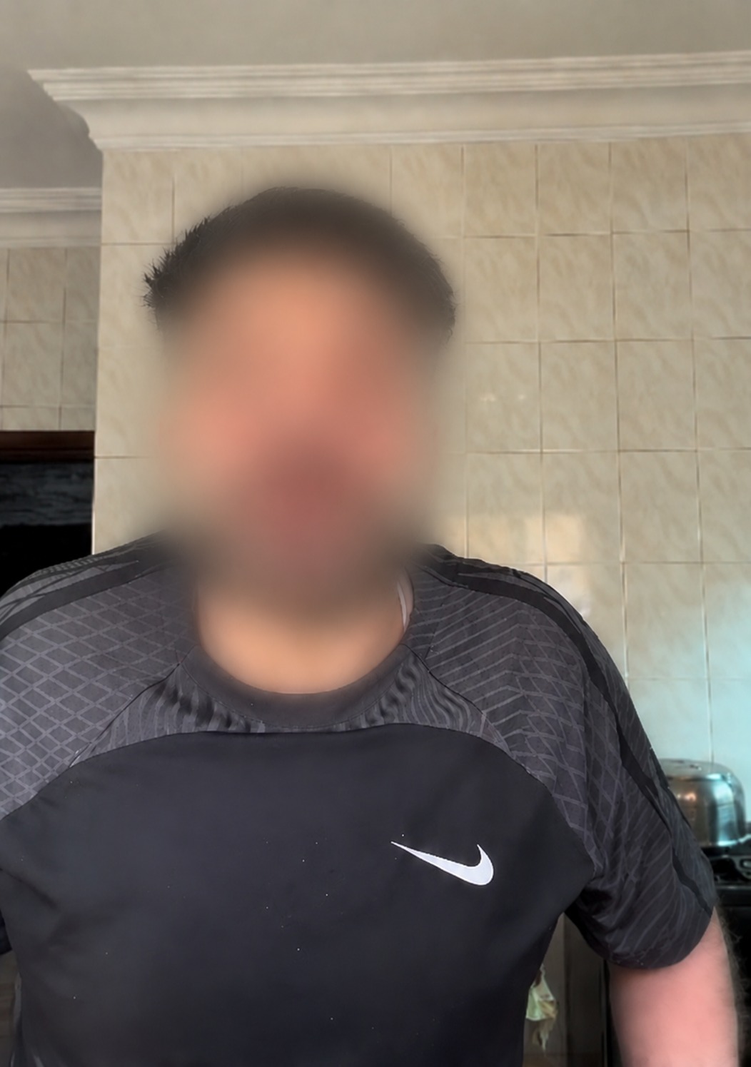 بعد إساءته للفقراء عبر مقاطع فيديو ..  الأجهزة الأمنية تلقي القبض على ناشط على مواقع التواصل الاجتماعي
