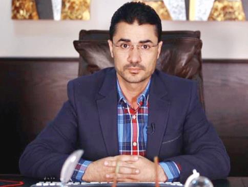 محافظ الزرقاء يوقف الناشط السياسي "سلطان العجلوني" لأسباب غير معروفة 
