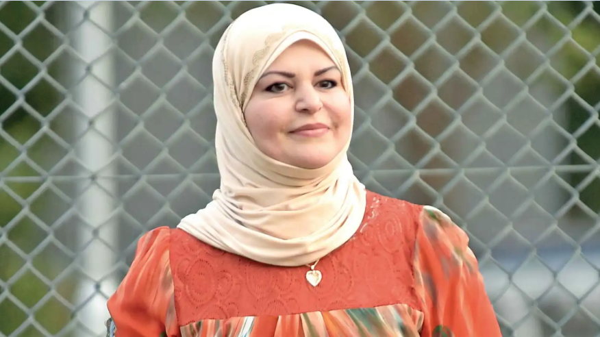 الفنانة عبير الجندي تنفي اعتزالها وتباشر دورها في عمل إذاعي كويتي